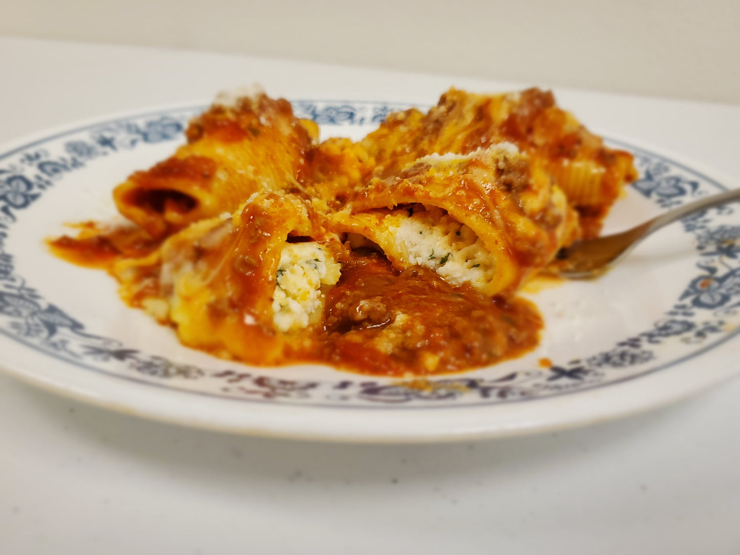 Stuffed Shells with Sauce (Meat Sauce or Alfredo)